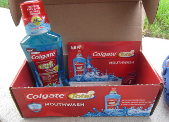 Colgate Total Mouthwash Voxbox Review